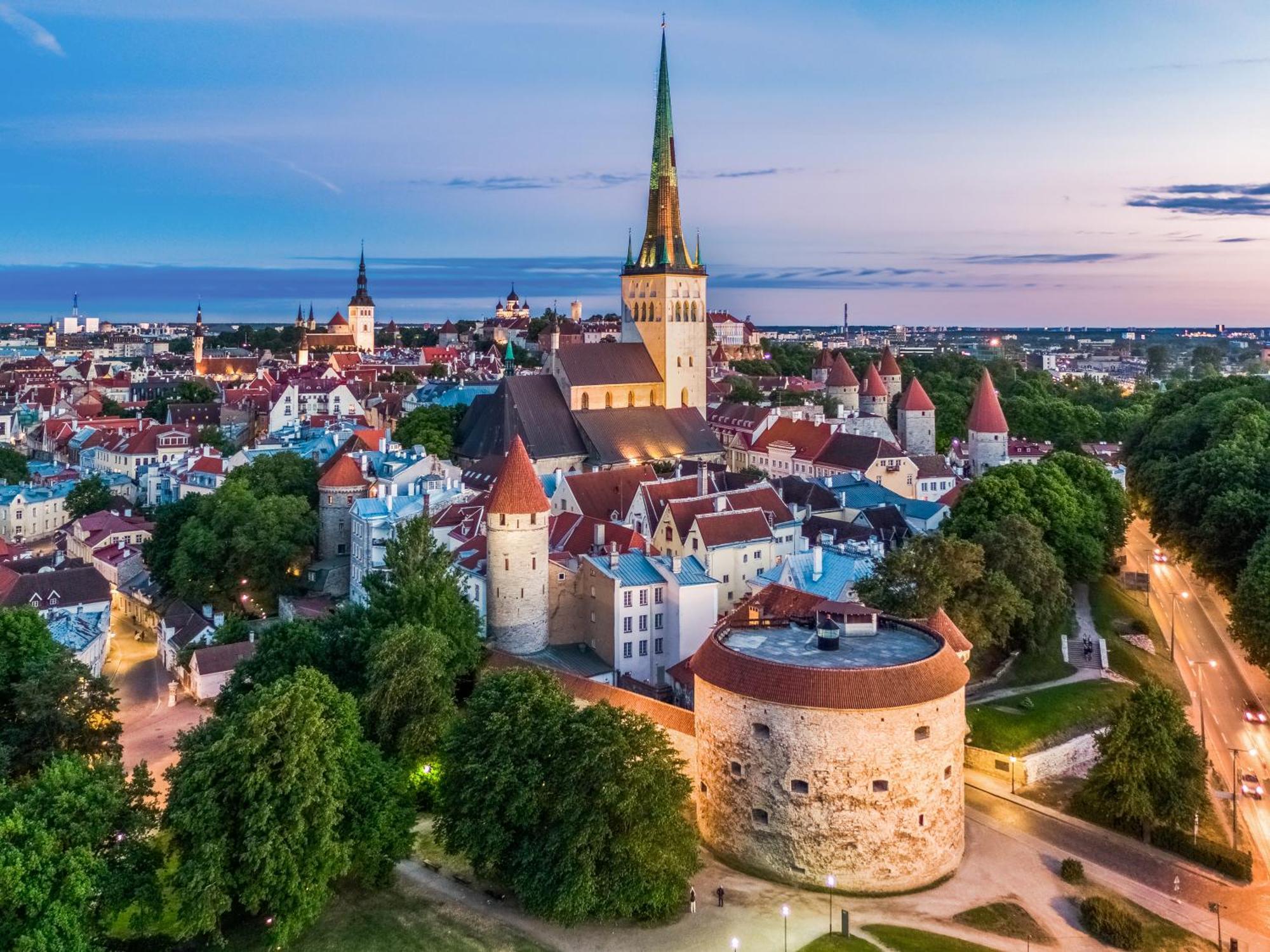 Economy Hotel Tallinn Extérieur photo